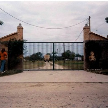 AÑO 2007 PORTÓN NUEVO